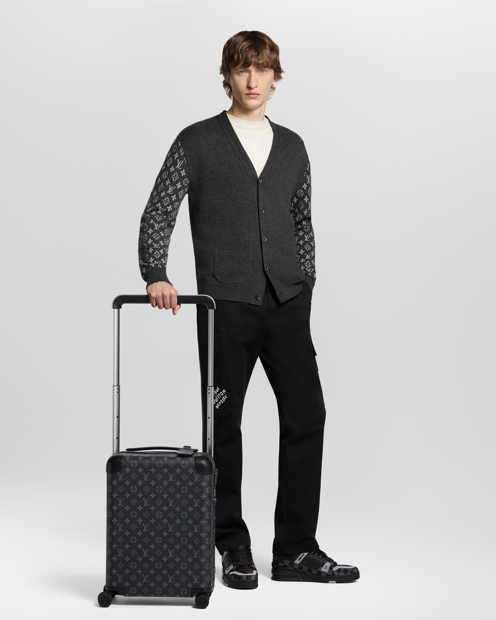 louis-vuitton-walizka-horizon-